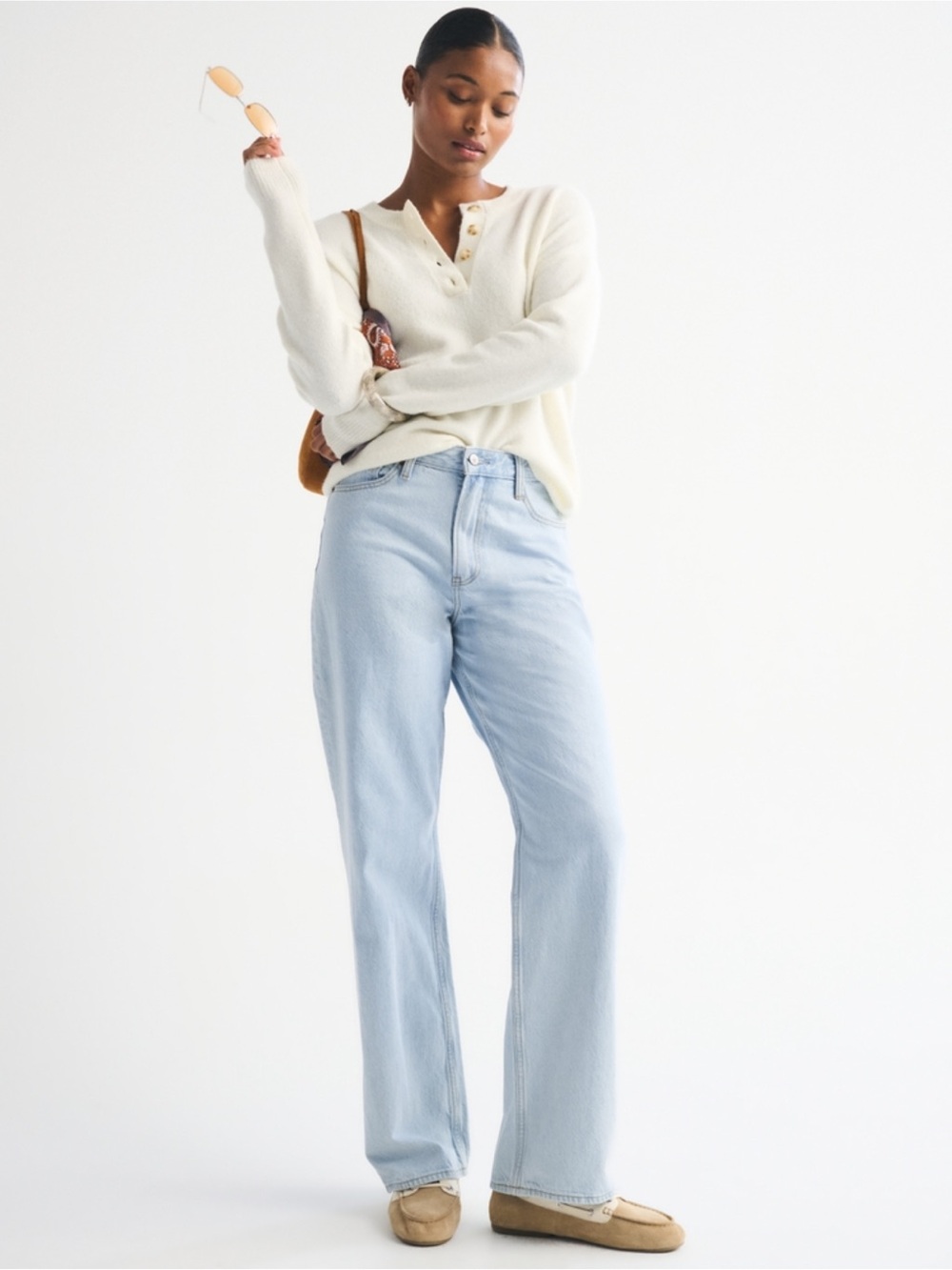 Abercrombie The Loose High Rise 28R